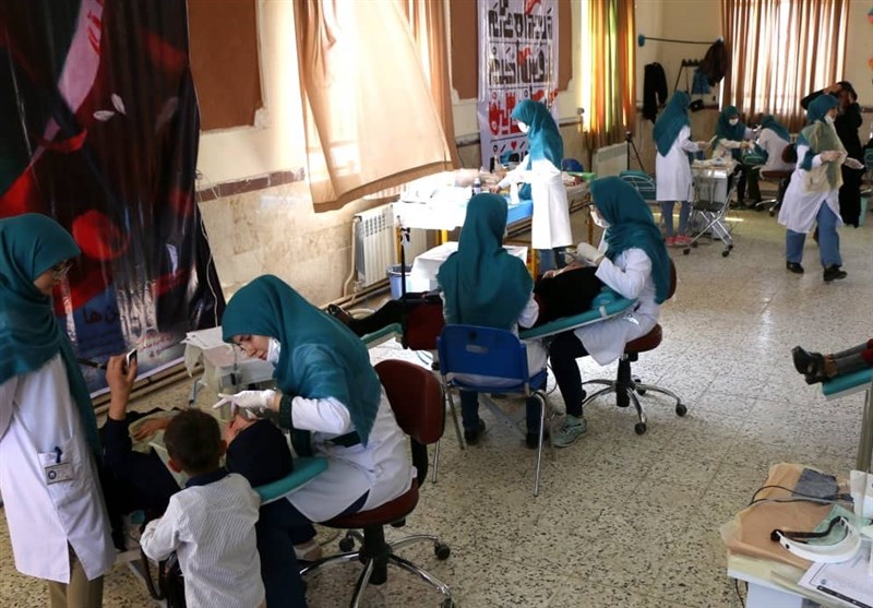 ارائه خدمات پزشکی رایگان توسط گروه جهادی شهید هدایت در کرمانشاه+ تصاویر