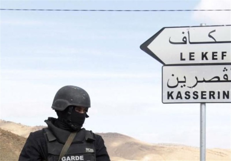 کشته شدن سه تروریست و یک مامور امنیتی در تونس