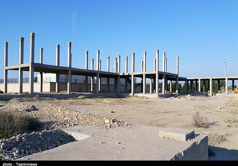 کردستان| مجتمع نگین رفاه زاگرس سقز؛ پروژه‌ای که سال‌ها خاک می‌خورد