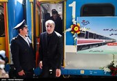 محمد اسلامی وزیر راه و شهرسازی در مراسم بهره‌برداری از 213 دستگاه ناوگان ریلی جدید ساخت داخل