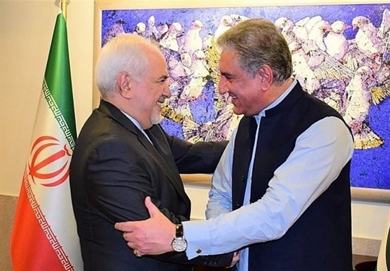 Iranian, Pakistani Top Diplomats Discuss Ties, Regional Issues