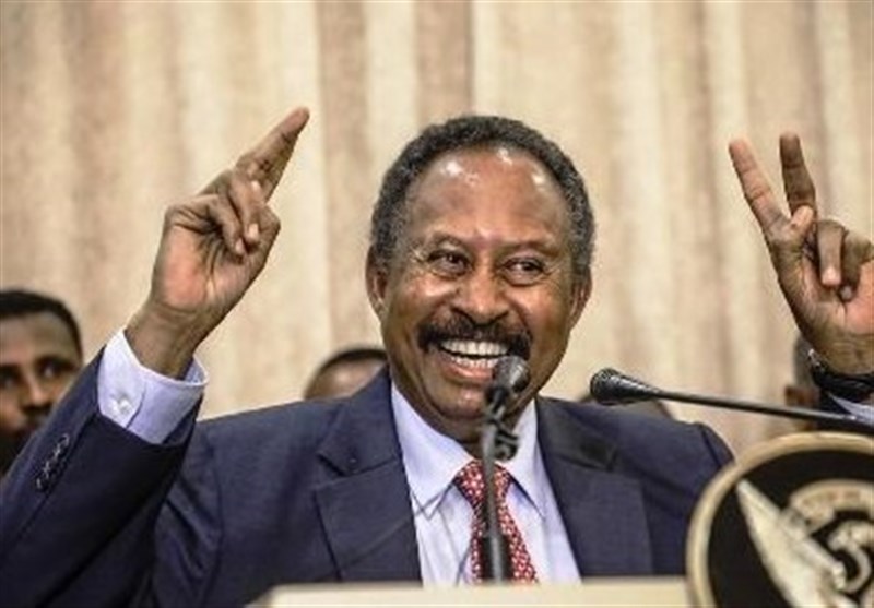 تشکیل دولت انتقالی در سودان؛ حمدوک: مرحله جدید در کشور آغاز شد