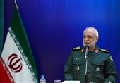 پایه‌گذاری ارتش امت اسلامی؛ تحقق آرزوی امام خمینی توسط شهید سلیمانی