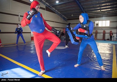رقابتهای بخش زنان ووشو قهرمانی کشور در قشم آغاز شد