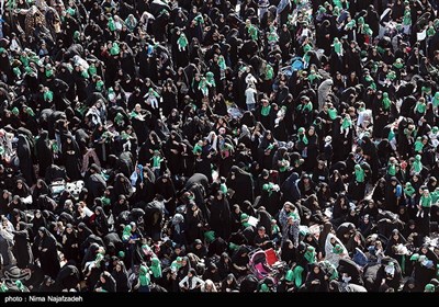 همایش جهانی شیرخوارگان حسینی همزمان با نخستین جمعه ماه محرم در حرم امام رضا (ع)