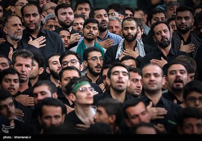 Leader Attends Mourning Service in Remembrance of Imam Hussein (AS)