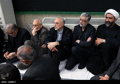 Leader Attends Mourning Service in Remembrance of Imam Hussein (AS)