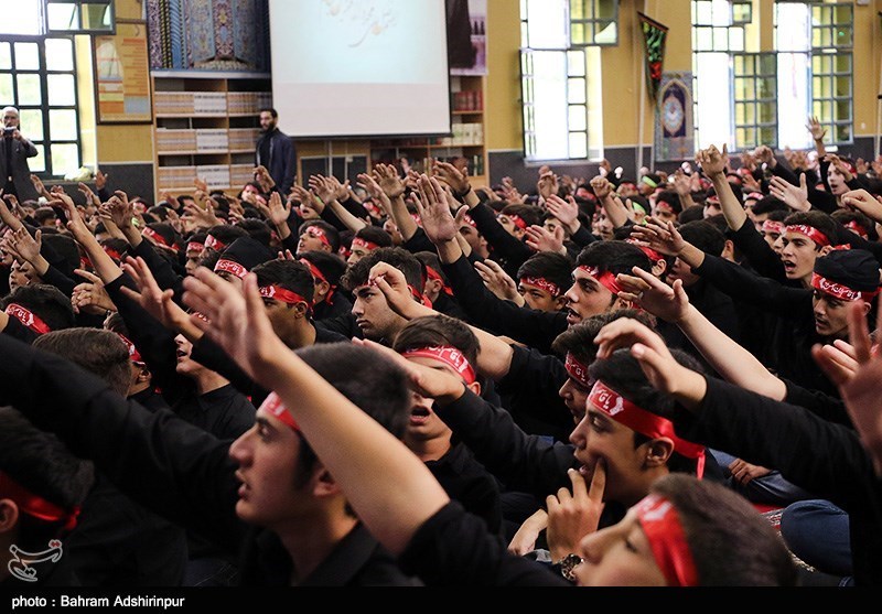 تهران| همایش «احلی من العسل» در حرم عبدالعظیم حسنی(ع) برگزار شد