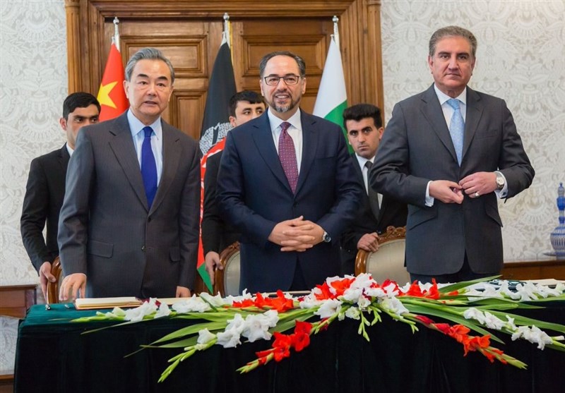 تلاش چین برای بهبود روابط کابل-اسلام‌آباد؛ پاکستان میزبان نشست سه‌جانبه است