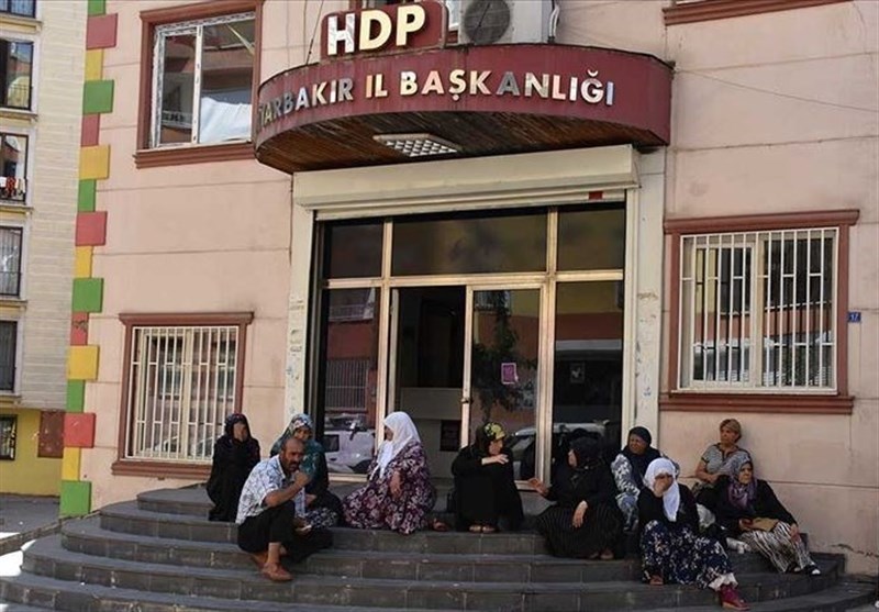 گزارش| تحصن مادران کُرد در ترکیه و فرجام پ.ک.ک