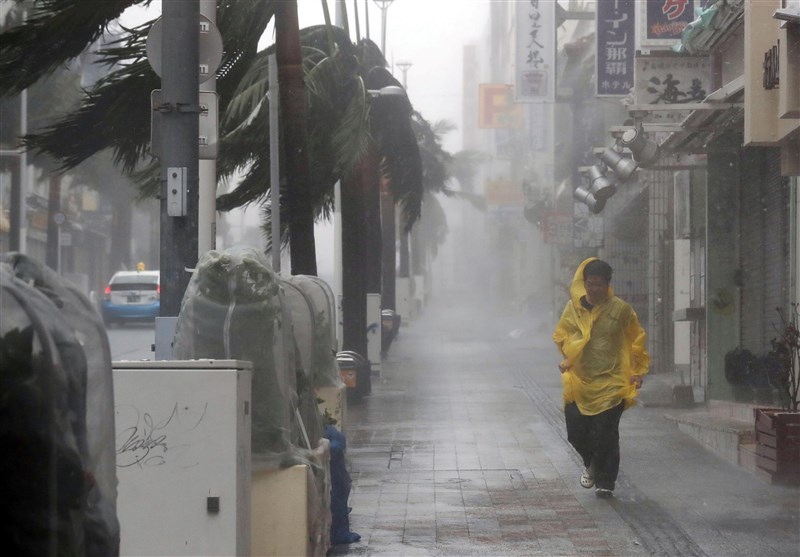 Typhoon Knocks Out Power in South Korea