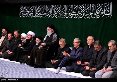 دومین شب عزاداری محرم در حسینیه امام خمینی(ره) با حضور رهبر معظم انقلاب