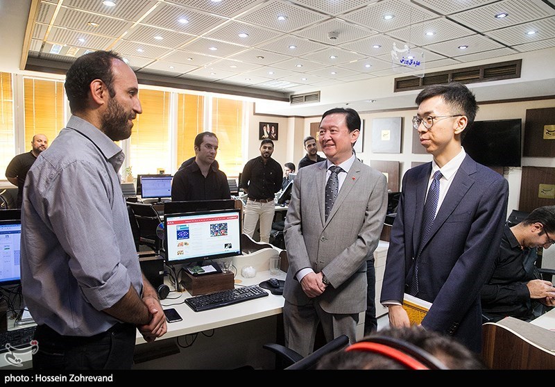 حضور چانگ هوا سفیر جمهوری خلق چین در تحریریه‌ خبرگزاری تسنیم