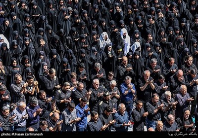 عزاداری ظهر عاشورا در میدان شهید طهرانی مقدم