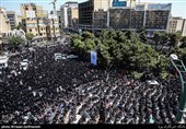 عزاداری ظهر عاشورا در میدان شهید طهرانی مقدم