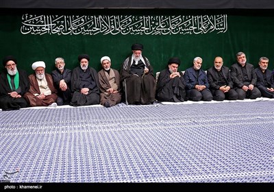مراسم عزاداری شام غریبان حسینی در حسینیه امام خمینی(ره)