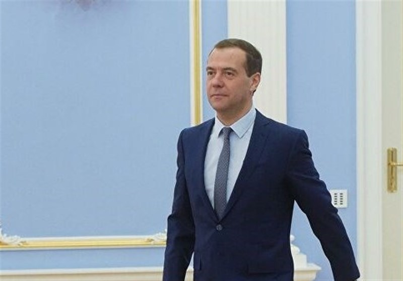 نخست وزیر سابق روسیه استعفای دولت را امری عادی خواند