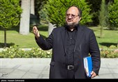 محمد شریعتمداری وزیر تعاون، کار و رفاه اجتماعی درحاشیه جلسه هیئت دولت 