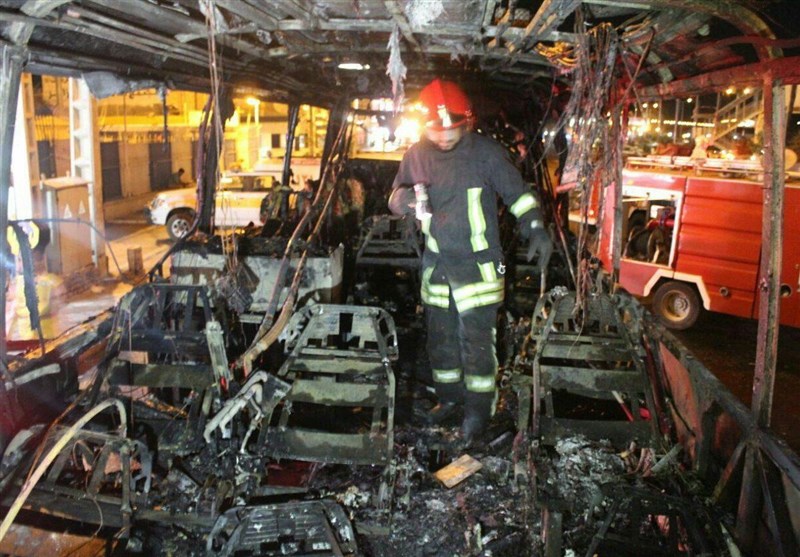 آتش‌سوزی اتوبوس مشهد به زاهدان؛ تمام مسافران در سلامت کامل هستند‌