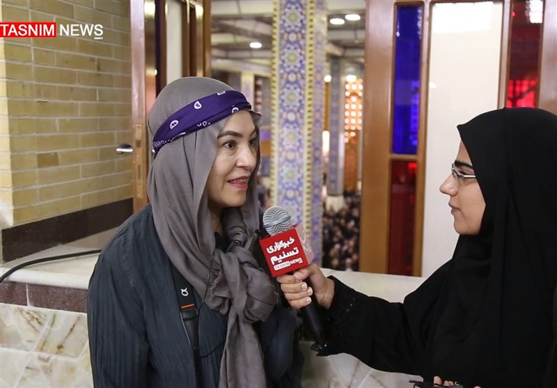 گردشگر مکزیکی در یزد: خوشحالم که با مردم یزد در مراسم عزاداری امام حسین(ع) شریک هستم+فیلم