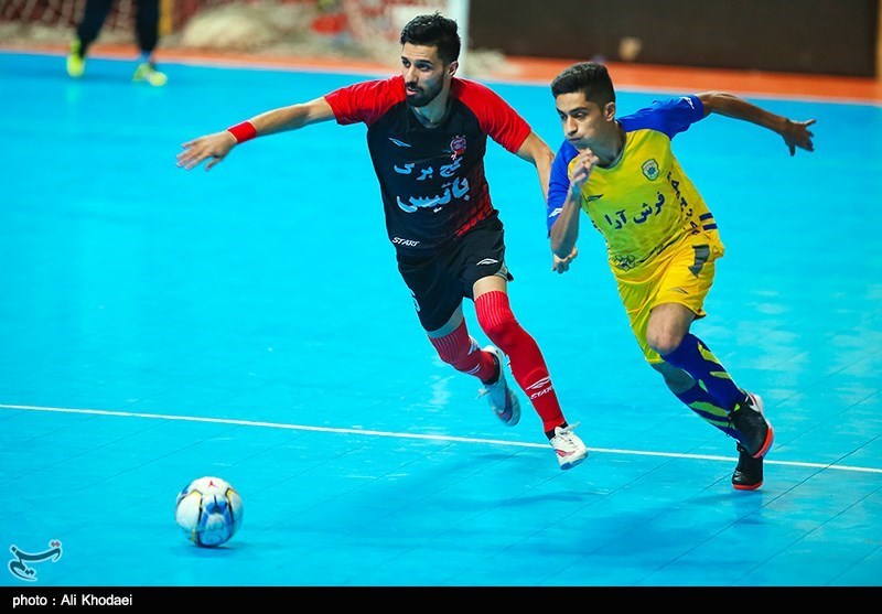 اصفهان| بازیکن تیم فوتسال گیتی‌پسند: اگر موقعیت‌هایمان گل می‌شد مسائل داوری مطرح نمی‌شد