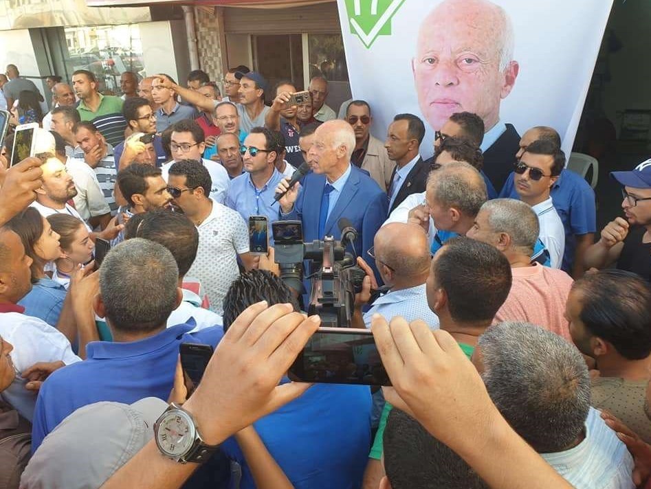 المرشح للرئاسة التونسیة قیس سعید: العلاقة مع &quot;اسرائیل&quot; خیانة