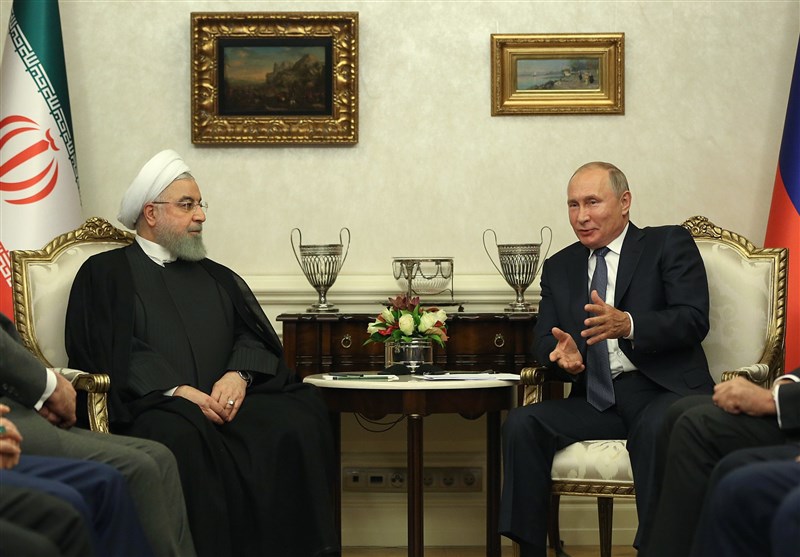 روحانی وبوتین یؤکدان ضرورة تعزیز العلاقات بین طهران وموسکو