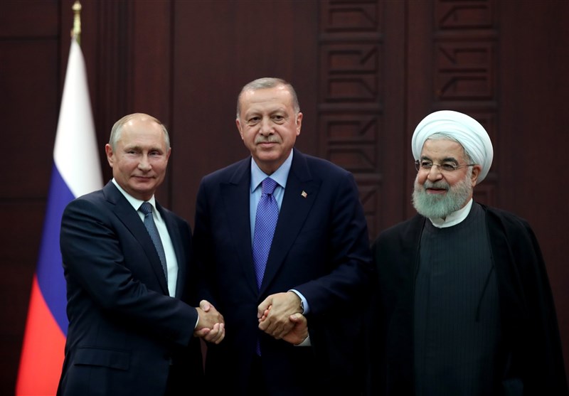 الکرملین: مباحثات إیرانیة روسیة ترکیة غداً حول سوریا