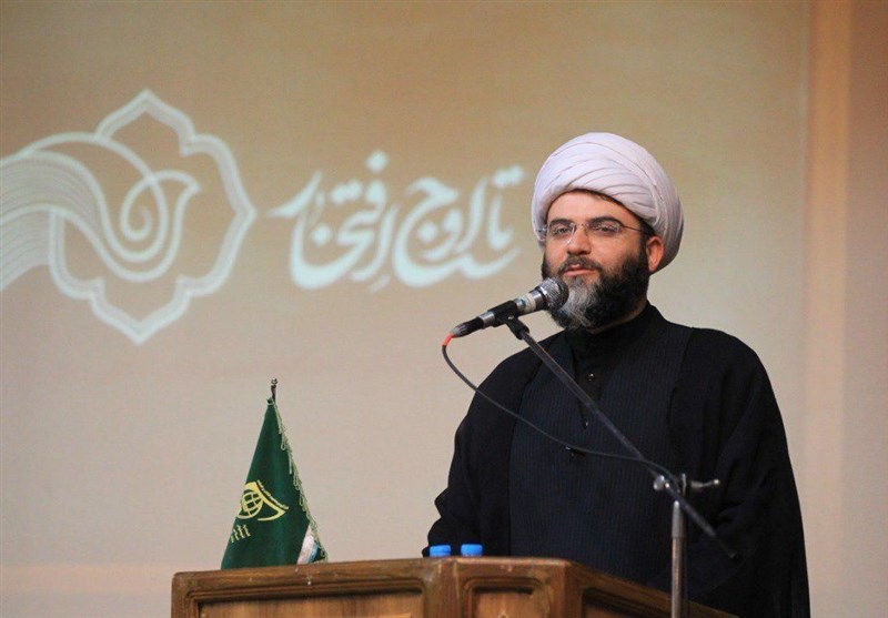 نهضت بزرگ و فراگیر ترویج مکتب شهید سلیمانی در کشور راه‌اندازی شود