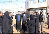 حضور سرزده امام جمعه همدان در میان مردم منطقه محروم اسلامشهر