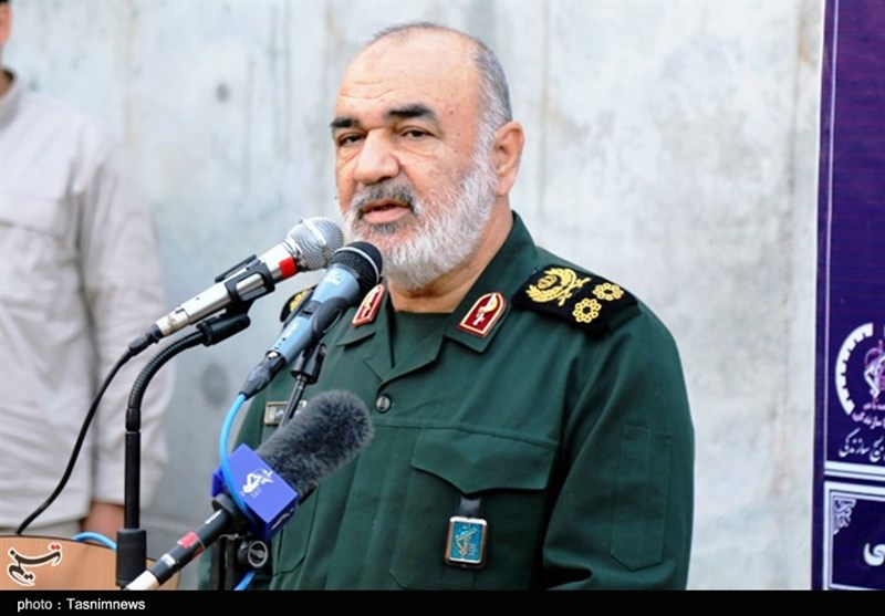 IRGC Chief: Iran Able to Seize All US Bases in Region
