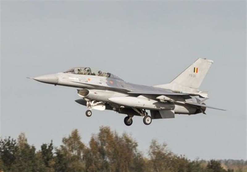 F-16 Fighter Jet Crash Leaves Pilot Dangling from High-Voltage Electricity Line in France