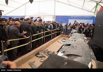 افتتاح معرض للطائرات المسيرة التي اسقطها حرس الثورة الاسلامية
