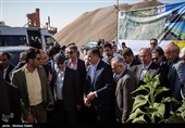 529 واحد مسکن مهر با حضور وزیر راه در اصفهان افتتاح شد