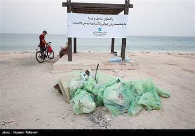 پاکسازی ساحل و دریا به مناسبت روز جهانی پاکسازی سواحل -کیش