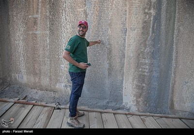 پژوهشگران ایران‌شناس دانشگاه "ساپینزا" ایتالیا در مجموعه تاریخی بیستون 