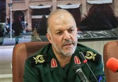 فرمانده سپاه اصفهان: همبستگی مردم تا پایان بحران کرونا ادامه دارد