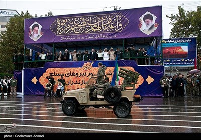 مراسم رژه نیروهای مسلح استان در نخستین روز هفته دفاع مقدس درمازندران