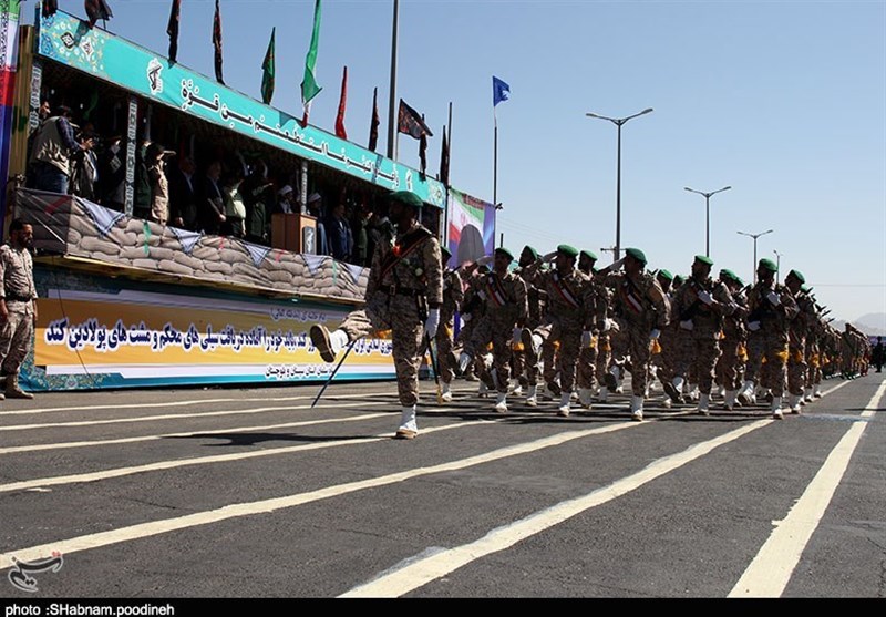 رژه مقتدرانه نیروهای مسلح در سیستان و بلوچستان به‌ روایت تصویر