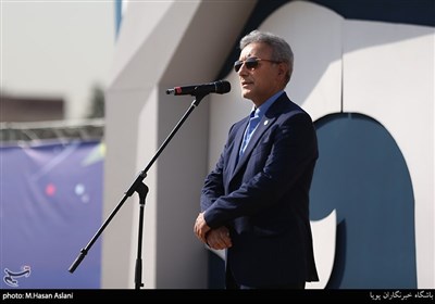 محمود نیلی‌احمدآبادی رئیس دانشگاه‌ تهران