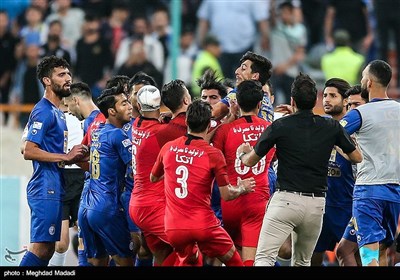 Iran Pro League: Esteghlal 0-1 Persepolis