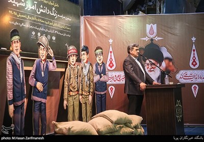 سخنرانی پیروز حناچی شهردار تهران در مراسم زنگ دانش آموز شهید