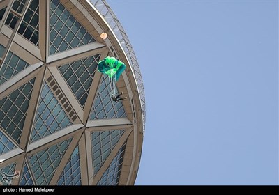 Iranian Military Commandoes Parachute from Milad Tower