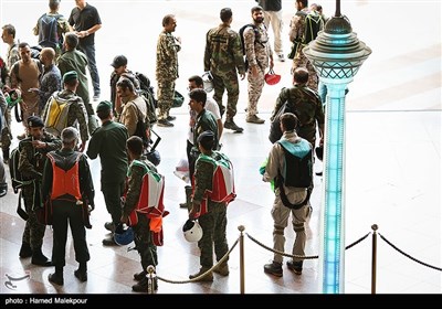 Iranian Military Commandoes Parachute from Milad Tower