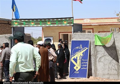  اخبار رزمایش|حضور فرماندهان نیروی زمینی سپاه در بین مردم محروم خوزستان 