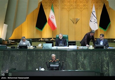 سرلشگر باقری رئیس ستاد کل نیروهای مسلح در جلسه علنی مجلس شورای اسلامی 