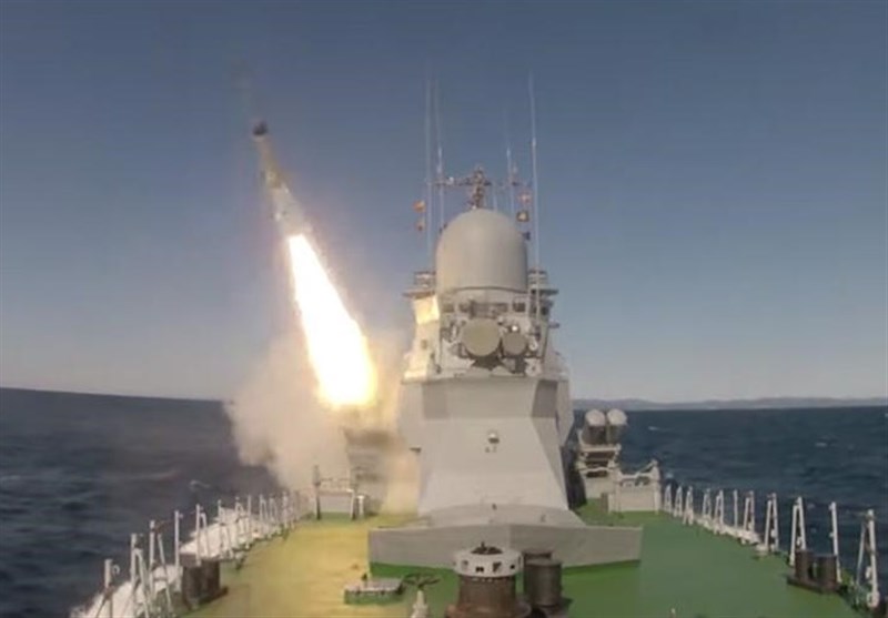 نخستین پرتاب موشک‌های کروز «اکس-35» روسی از عرشه کشتی+ فیلم
