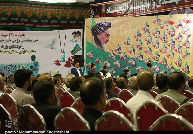 کرمان|همایش سنگر‌سازان بی‌سنگر در جیرفت برگزار شد