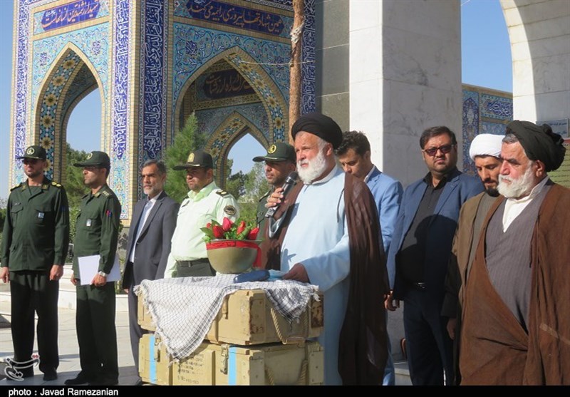 امام جمعه دامغان: شهدای دفاع مقدس با خون خود منشور عزت ملت ایران را نوشتند