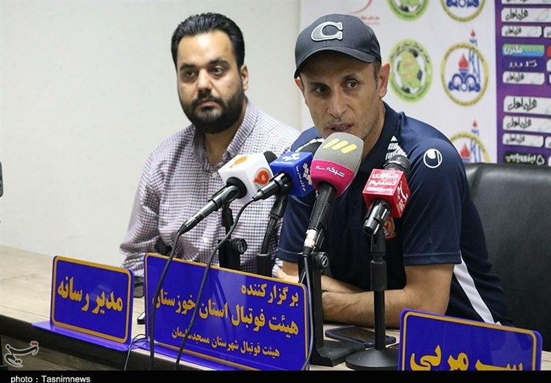 خوزستان| گل‌محمدی: از نتیجه بازی مقابل نفت راضی نیستم/ بازی مقابل تیمی که دفاع می‌کند، سخت است